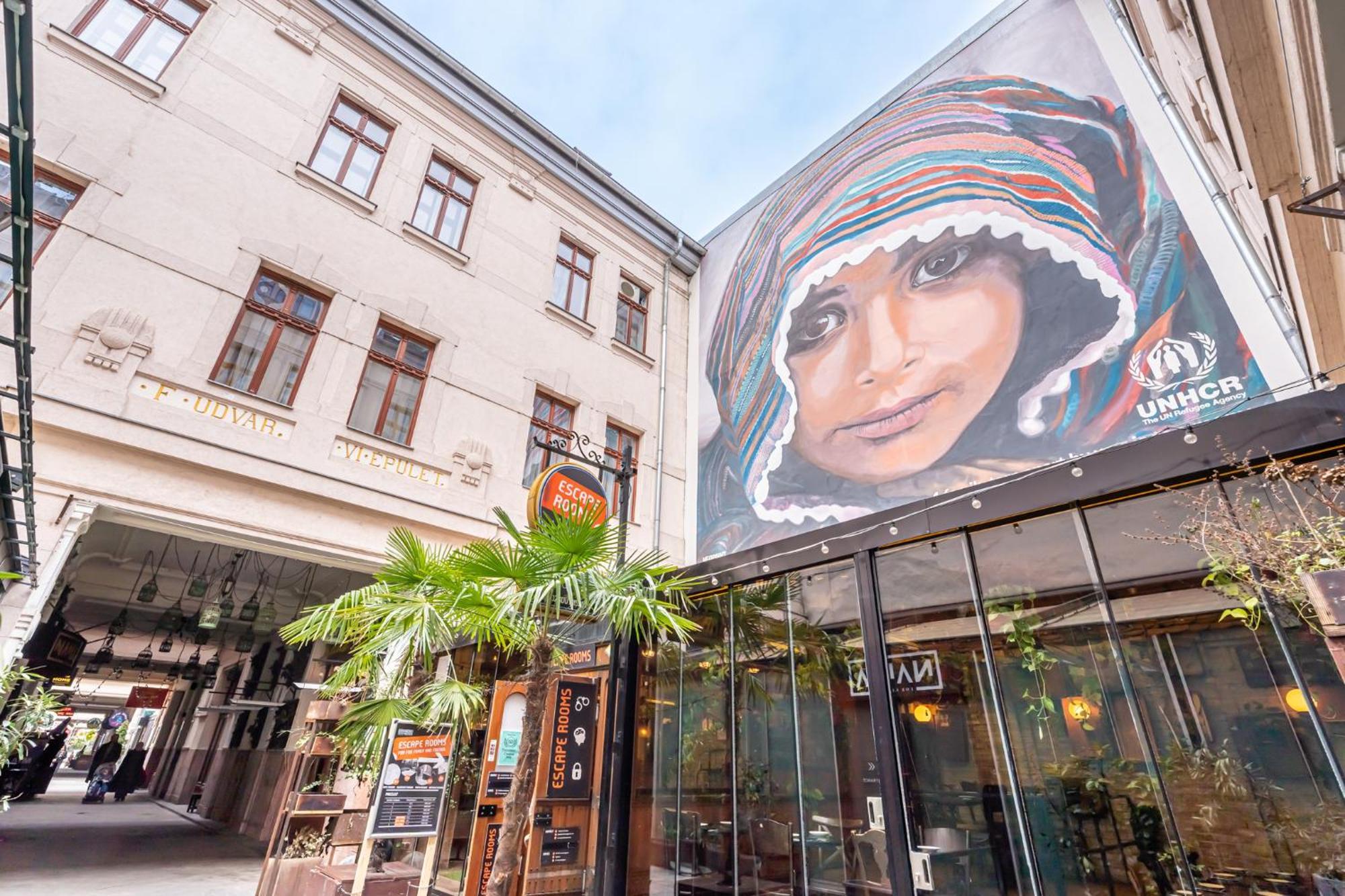 Luxy Hollo Gozsdu Court Apartment Budapest