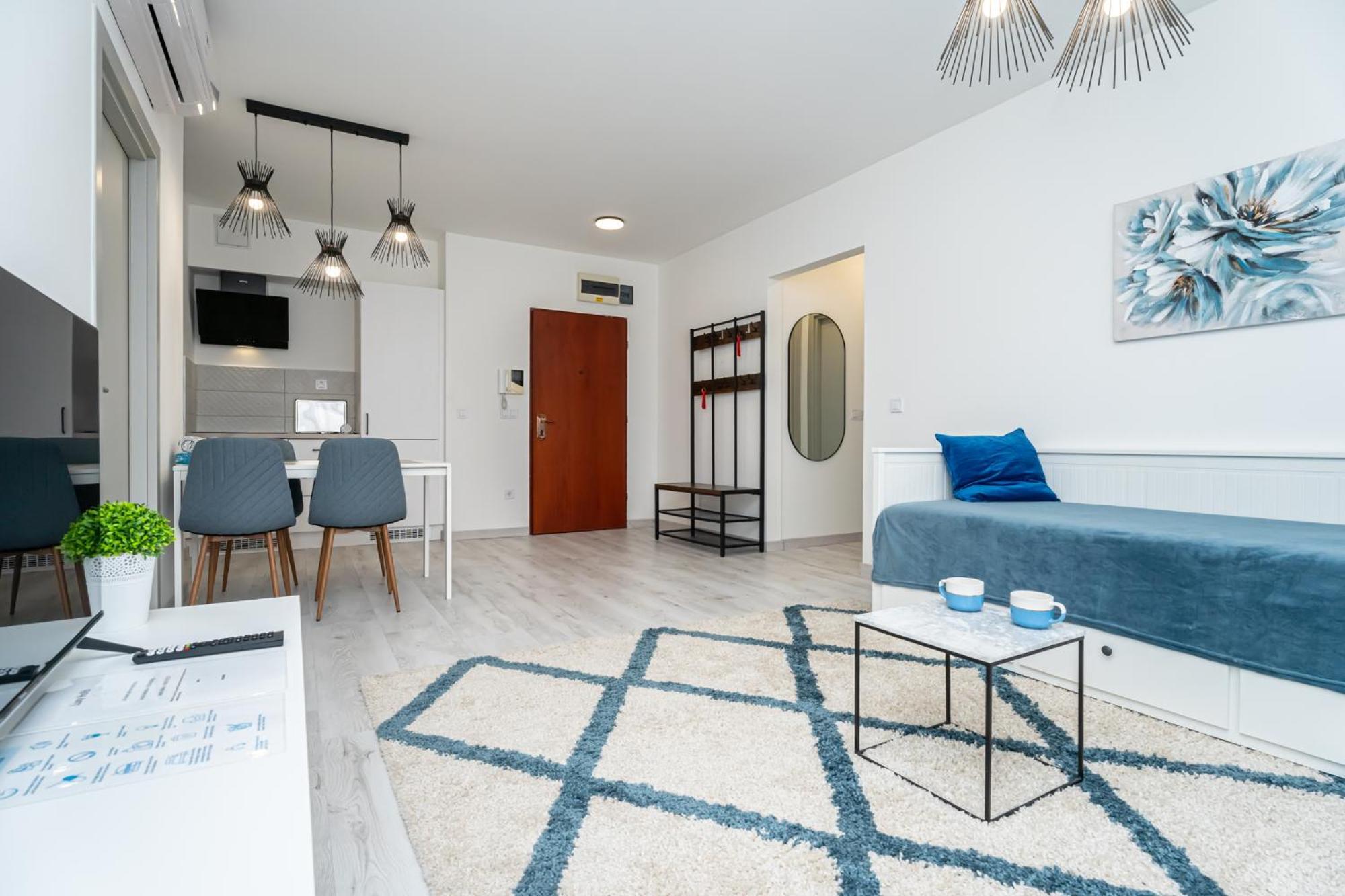 Luxy Hollo Gozsdu Court Apartment *